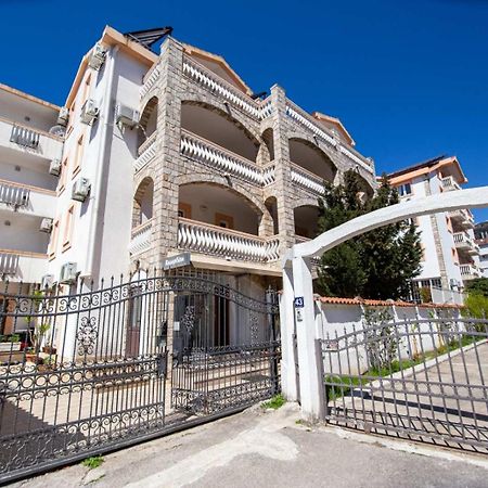 Apartamento Ipera Budva Exterior foto