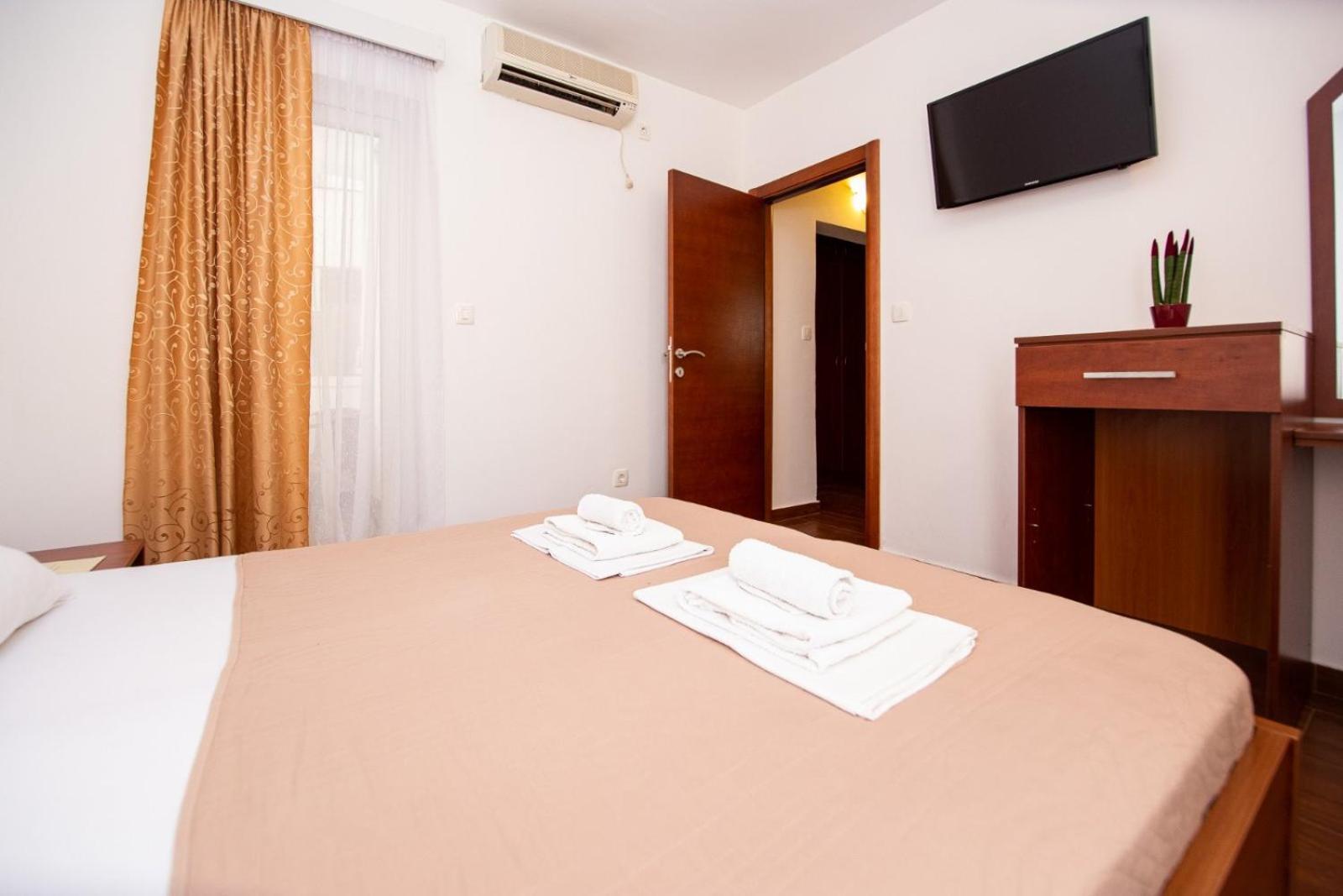 Apartamento Ipera Budva Exterior foto